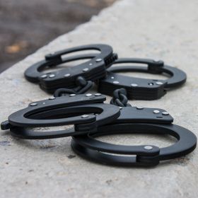 PROFESSIONAL DOUBLE (Option: LOCK HANDCUFFS  BLACK)